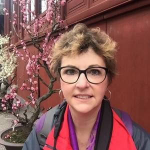 Meet your Posher, Linda